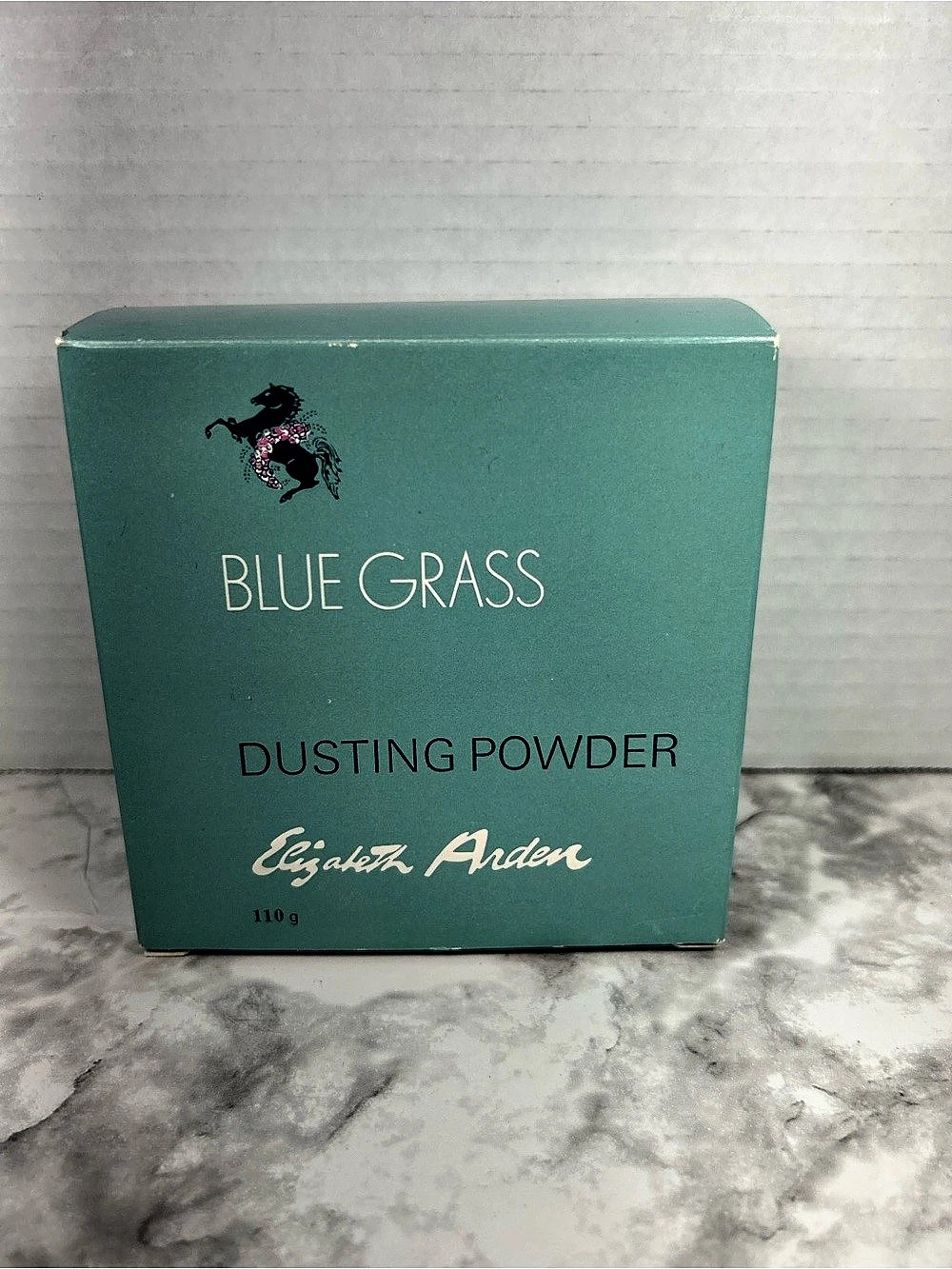 Vintage Elizabeth Arden Blue Grass Dusting Powder 110 g